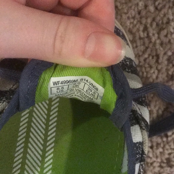 Super cute Keds! - Picture 3 of 5